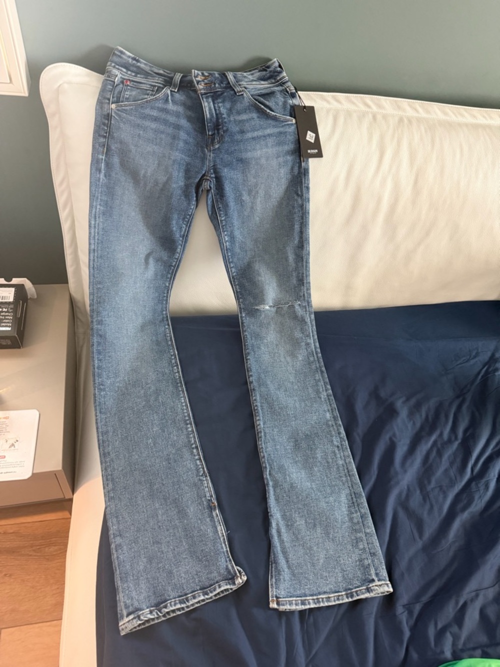 HUDSON Women's Light Blue Flared Jeans